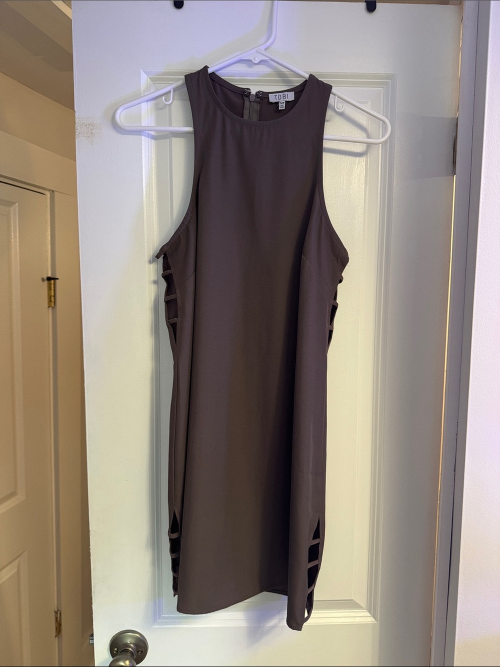 Tobi Sleeveless Cutout Shift Dress